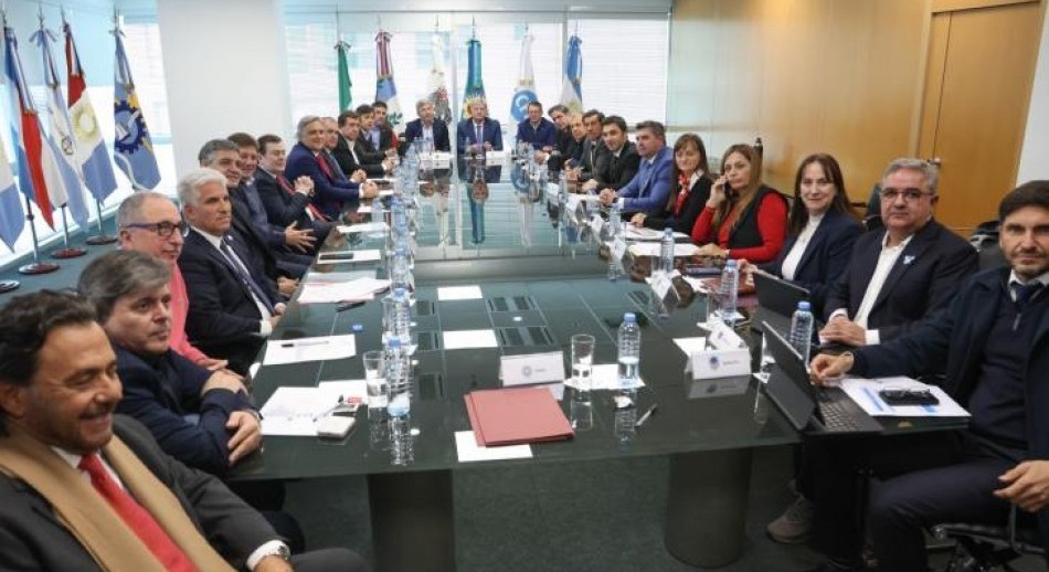 Gobernadores proponen una redistribución más federal de los recursos nacionales