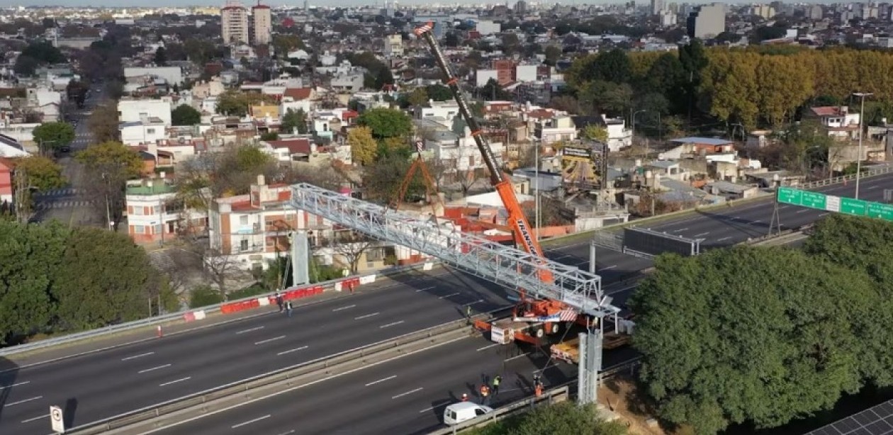 Nuevo sistema de peaje: Cerraron temporalmente las autopistas 25 de Mayo y Perito Moreno