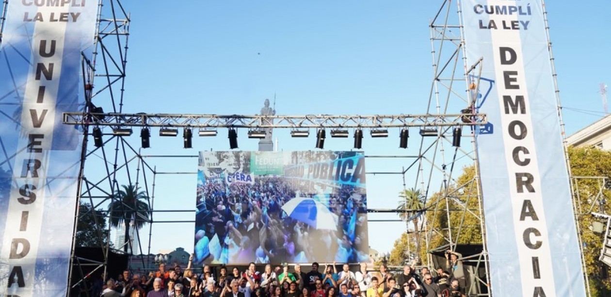 Multitudinaria Marcha Universitaria: pidieron el cumplimiento de la Ley de Financiamiento