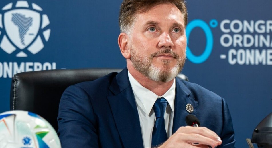 El presidente de Conmebol fue denunciado por quedarse con US$ 5.000.000 recuperados del FifaGate