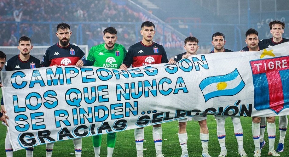 Tigre replicó a la Selección argentina con una bandera sobre las Islas Malvinas