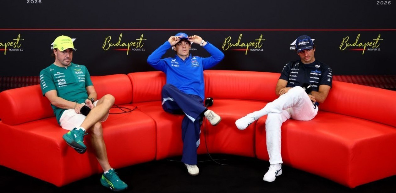 “Es una vergüenza”: Colapinto cuestionó la organización por juntarlo con Sainz y Alonso